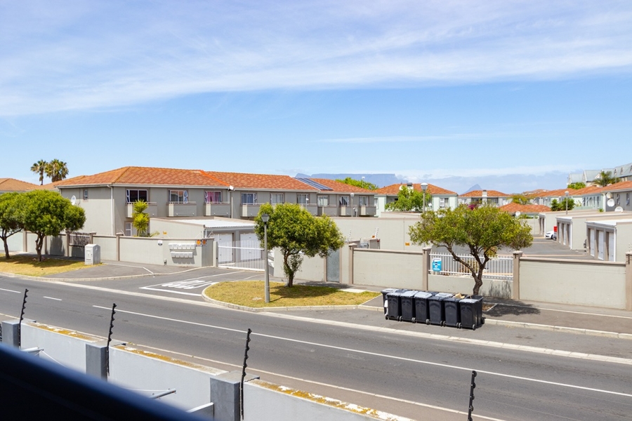 3 Bedroom Property for Sale in Parklands Western Cape